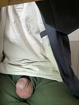 sonwmelt1 online show from 04-13-26, 07:12