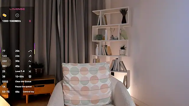 UdelaDodson online show from 12-05-25, 01:16