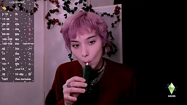 Snapshot of SophieAsh chatting on 02-09-26, 11:03 SophieAsh online show from 02-09-26, 11:03