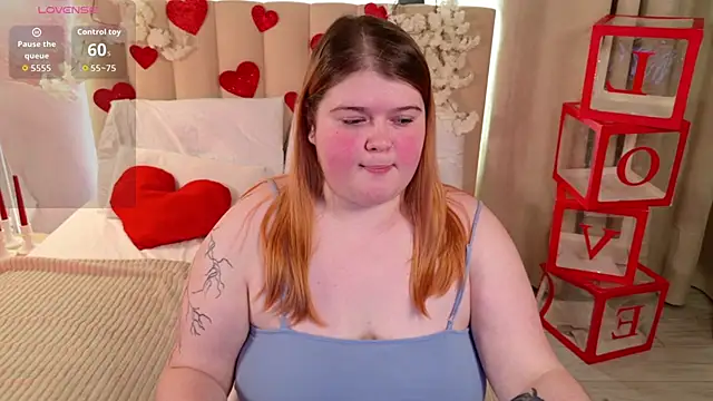 Mia Ray online show from 02-17-26, 05:43