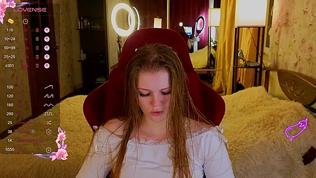 Jenny Skinner20 online show from 10-22-25, 03:44