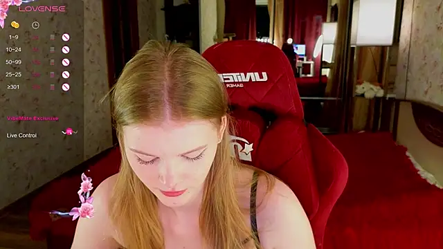 Snapshot of Jenny_Skinner20 chatting on 04-19-26, 05:14 Jenny Skinner20 online show from 04-19-26, 05:14