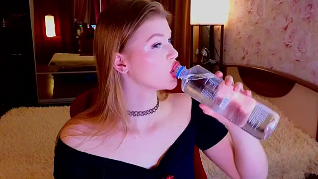 Jenny Skinner20 online show from 11-10-25, 04:12