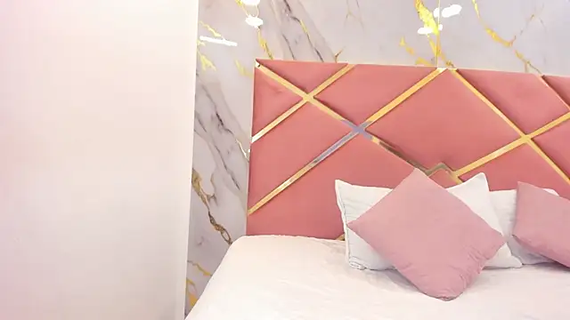 julianaa 31 online show from 09-20-25, 02:00