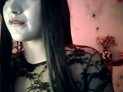 FallsForHerSmile online show from 11-02-25, 03:11