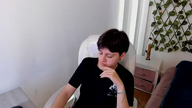 Nathaly ds online show from 11-05-25, 08:01