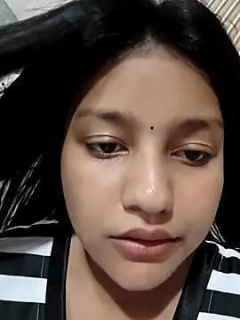 Dipali143143 online show from 09-11-25, 03:56