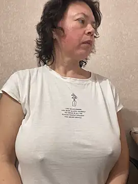 Kiravix online show from 02-25-26, 07:58