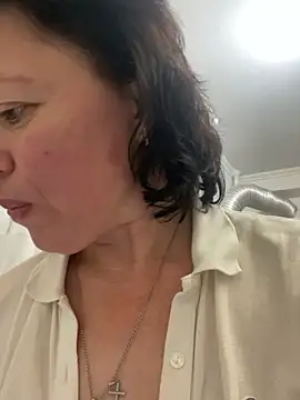 Kiravix online show from 04-16-26, 09:39