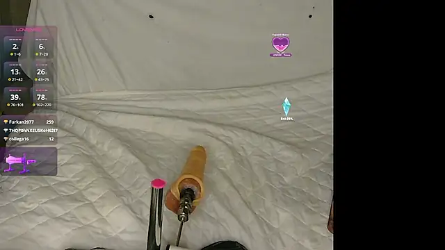 Snapshot of Ozge-SluttyScream69 chatting on 02-08-26, 01:03 Ozge-SluttyScream69 online show from 02-08-26, 01:03