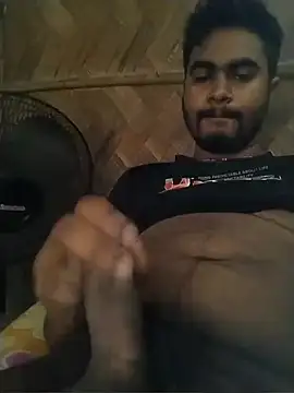 Snapshot of Rohit4500 chatting on 07-17-26, 01:58 Rohit4500 online show from 07-17-26, 01:58