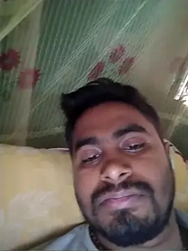 Snapshot of Rohit4500 chatting on 05-07-26, 02:38 Rohit4500 online show from 05-07-26, 02:38