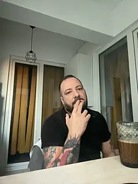 DavidMaros online show from 10-31-25, 05:15