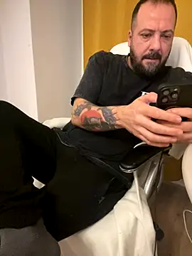 DavidMaros online show from 11-03-25, 03:23