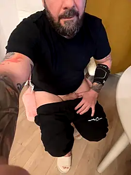 DavidMaros online show from 10-02-25, 05:22