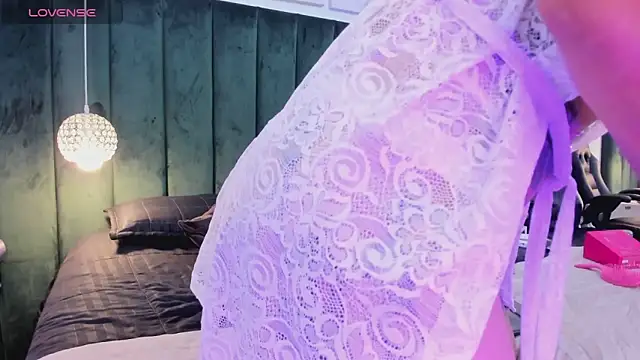 PaulinaGame online show from 02-16-26, 05:00