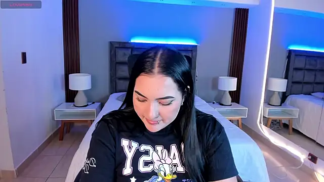 sofiacaramel online show from 12-01-25, 04:08