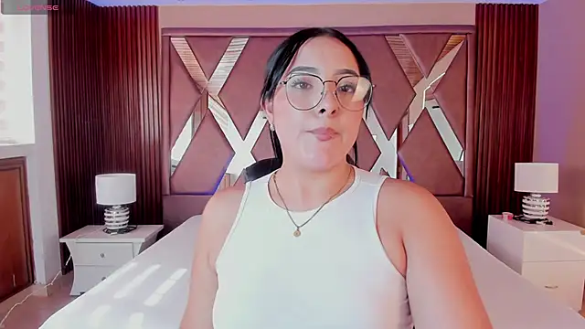 sofiacaramel online show from 10-07-25, 08:10