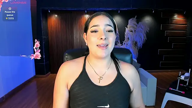 sofiacaramel online show from 01-06-26, 06:34