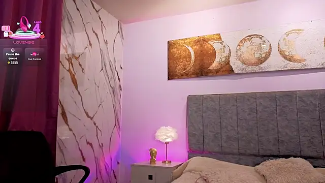 antonellastar24  online show from 04-08-26, 08:32