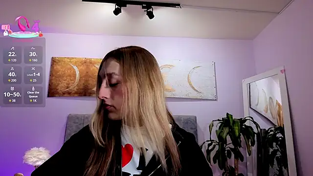 antonellastar24  online show from 04-09-26, 08:04