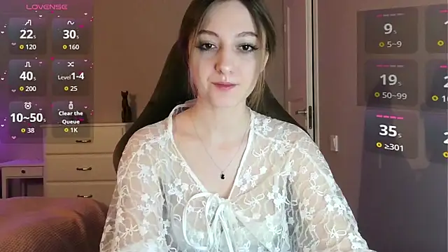 white liillyy online show from 06-11-26, 08:39