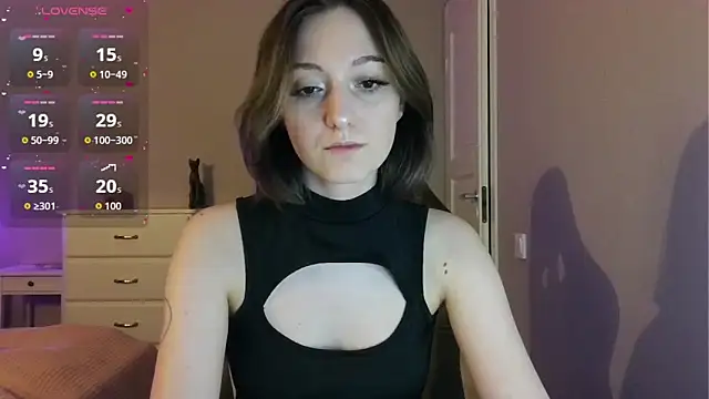 white liillyy online show from 05-20-26, 08:17