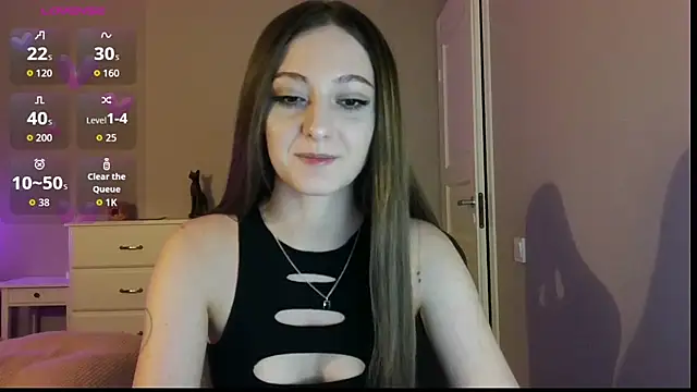 white liillyy online show from 06-25-26, 08:25