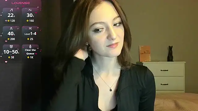 white liillyy online show from 03-11-26, 10:04