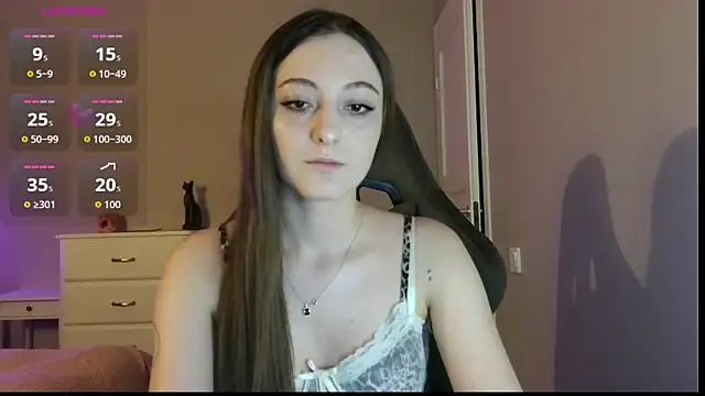 white liillyy online show from 06-27-26, 09:21