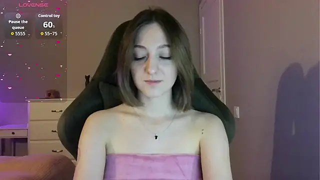 white liillyy online show from 06-09-26, 09:05