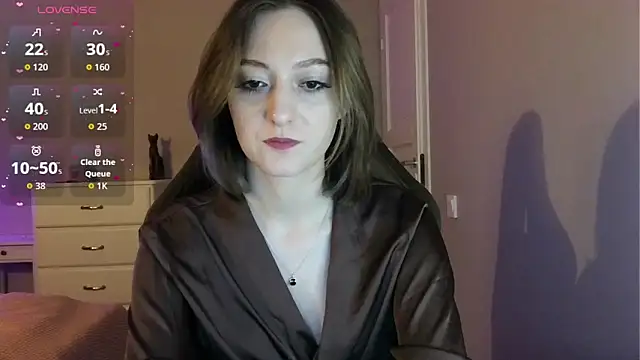 white liillyy online show from 06-06-26, 09:53