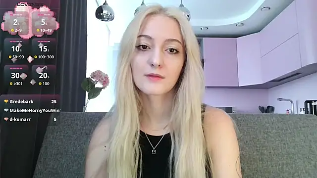 white liillyy online show from 09-22-25, 01:17