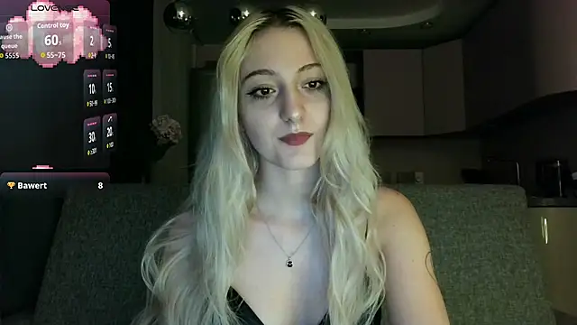 white liillyy online show from 09-09-25, 09:57