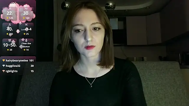 white liillyy online show from 10-30-25, 09:33