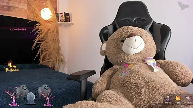 Emily brown04 online show from 10-28-25, 01:21