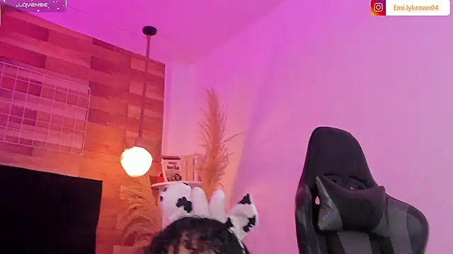 Emily brown04 online show from 01-17-26, 02:09