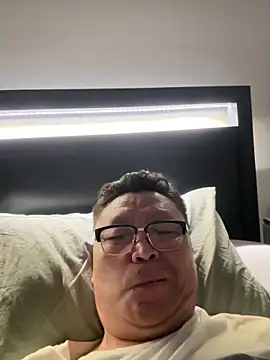 tashaninlife online show from 04-10-26, 02:29