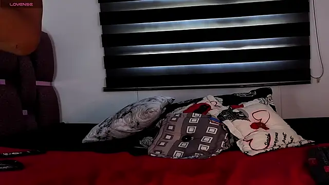 Natzury online show from 09-22-25, 05:19