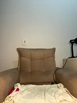 MarianaNinfa online show from 12-20-25, 10:12