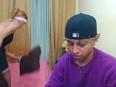 Snapshot of destroy_sexx1 chatting on 10-01-25, 06:12 destroy sexx1 online show from 10-01-25, 06:12