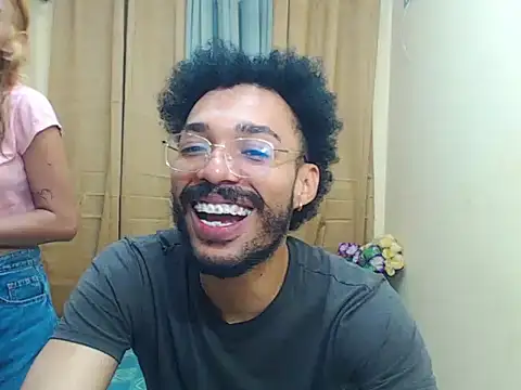 Snapshot of destroy_sexx1 chatting on 09-11-25, 05:57 destroy sexx1 online show from 09-11-25, 05:57