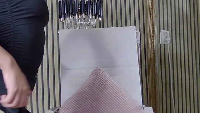 LunaHart online show from 09-20-25, 04:39