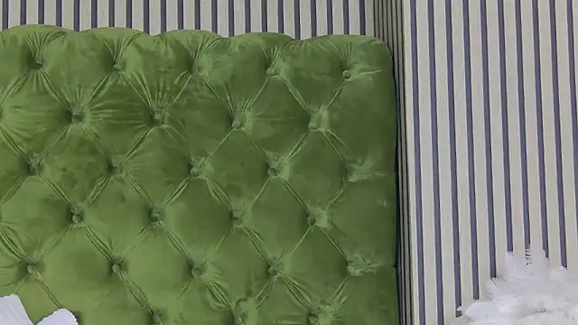 LunaHart online show from 02-01-26, 12:47