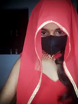 Sexey-Puja online show from 10-13-25, 02:29