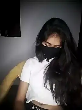 Sexey-Puja online show from 10-17-25, 04:27