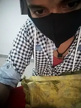 Sexey-Puja online show from 09-25-25, 05:02
