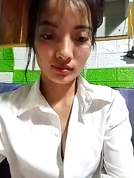 tdtd98 online show from 12-22-25, 04:18