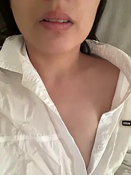 Freda-baby online show from 11-24-25, 12:32