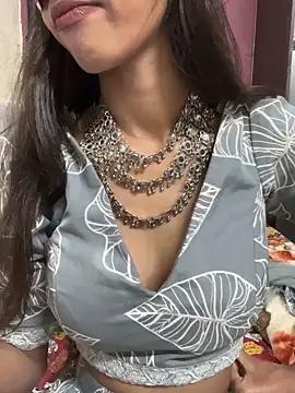 Desire Zoya online show from 10-25-25, 03:45